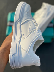 Fashion breathable sneaker-White